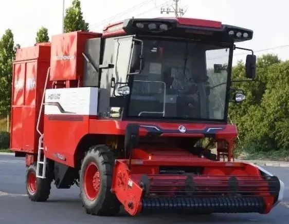 唐山豐潤王永志:購買花生機(jī) 認(rèn)準(zhǔn)中聯(lián)收獲準(zhǔn)沒錯(cuò) 917-3.jpg